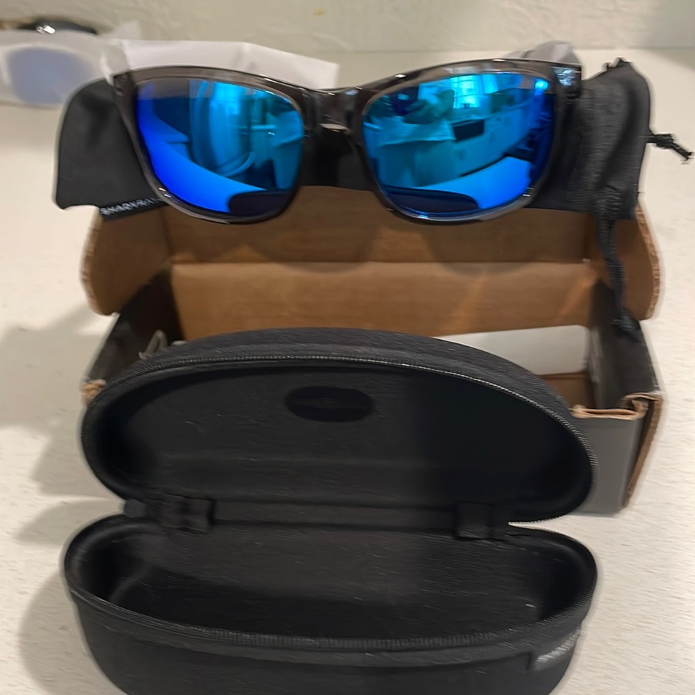 Shady Rays Signature Series Glacier Smoke polarized, sunglasses